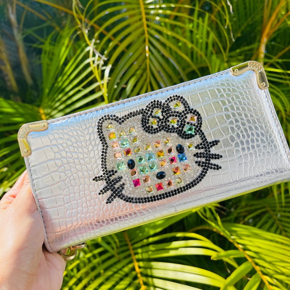 Hello Kitty rhinestone wallet